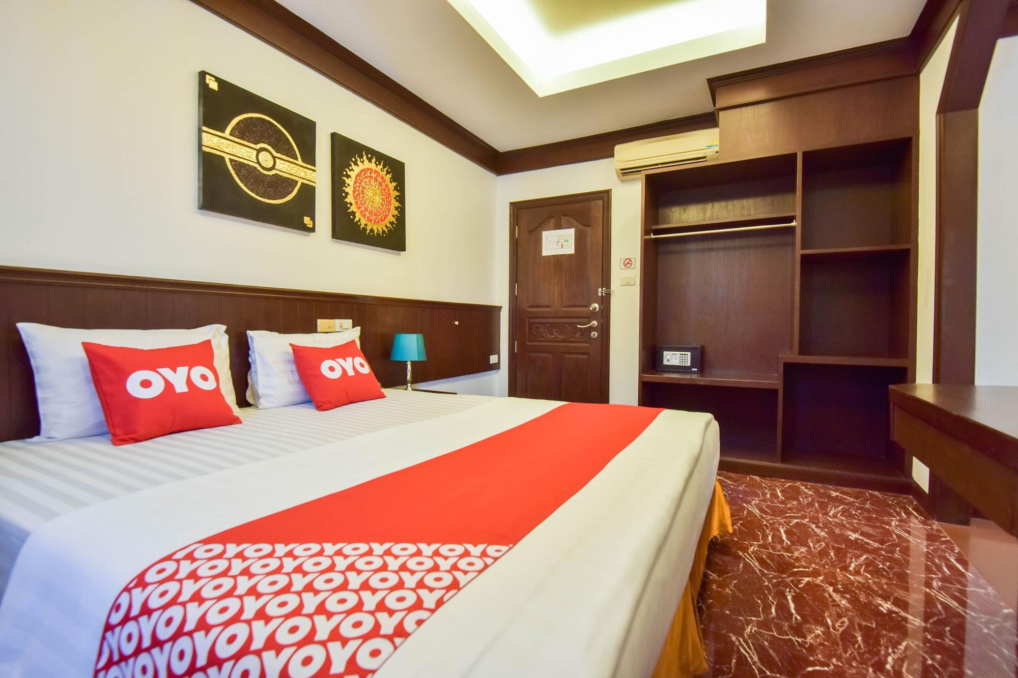 Oyo 389 Sira Boutique Residence Phuket Esterno foto