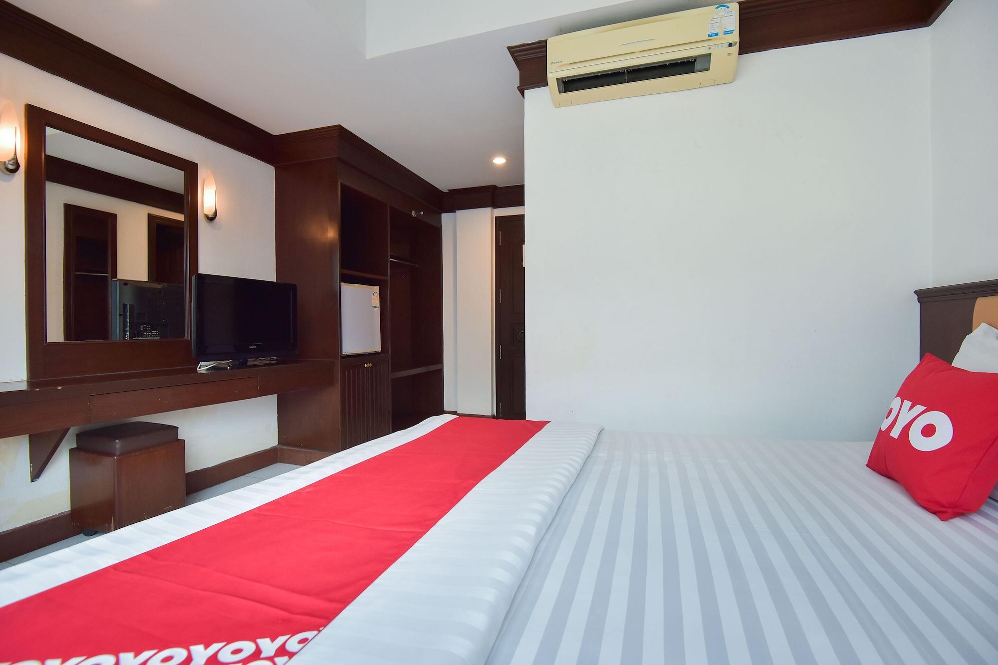 Oyo 389 Sira Boutique Residence Phuket Esterno foto