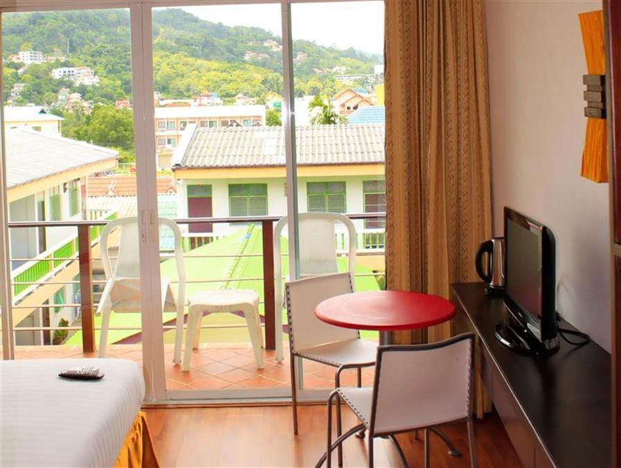 Oyo 389 Sira Boutique Residence Phuket Esterno foto